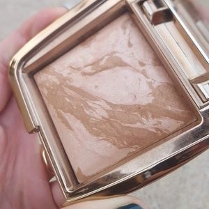 Hourglass Ambient light bronzer